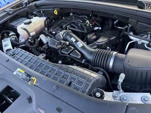 Certified 2022 Jeep Grand Cherokee Limited w/ Luxury Tech Group II image 28