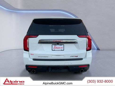 Used 2023 GMC Yukon XL AT4 w/ AT4 Premium Plus Package image 4