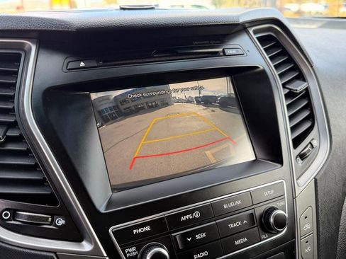 Used 2018 Hyundai Santa Fe Sport 2.0T AWD/4WD image 19