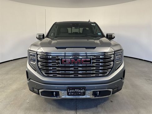 Used 2024 GMC Sierra 1500 Denali w/ Denali Reserve Package image 10