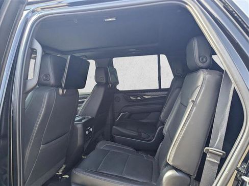Used 2021 GMC Yukon Denali w/ Denali Premium Package RWD image 12