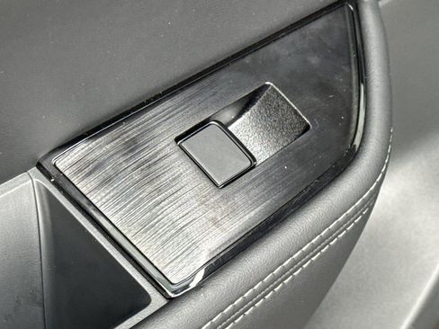 New 2026 Nissan Rogue SV image 30