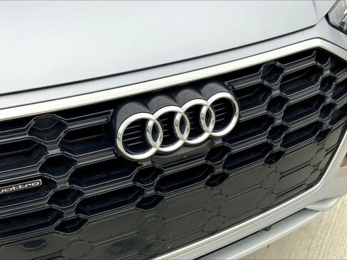 Used 2022 Audi Q5 2.0T Premium Plus w/ Premium Plus Package AWD/4WD image 29