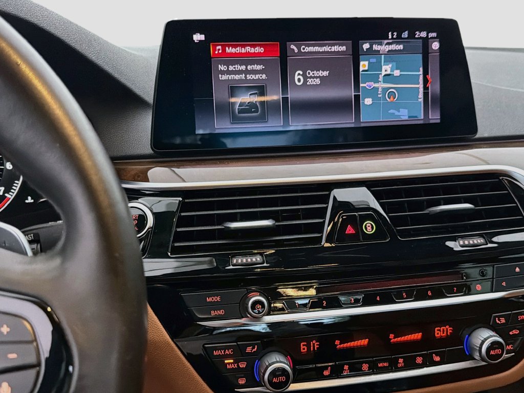 Used 2019 BMW 540i w/ Convenience Package RWD image 28
