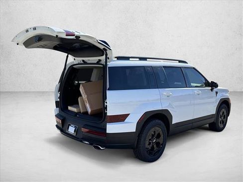 New 2026 Hyundai Santa Fe XRT image 2