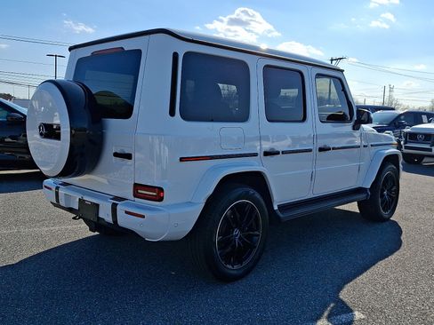 Used 2025 Mercedes-Benz G 550 image 4