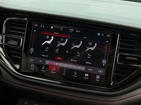 Used 2025 Dodge Durango R/T AWD/4WD image 29
