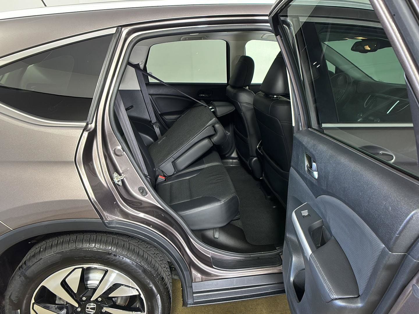 Used 2016 Honda CR-V Touring image 15