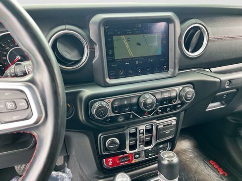 Used 2020 Jeep Wrangler Unlimited Rubicon w/ Quick Order Package 28Y Recon AWD/4WD image 15