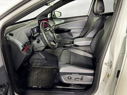 Certified 2023 Volkswagen ID.4 Pro S AWD/4WD image 12