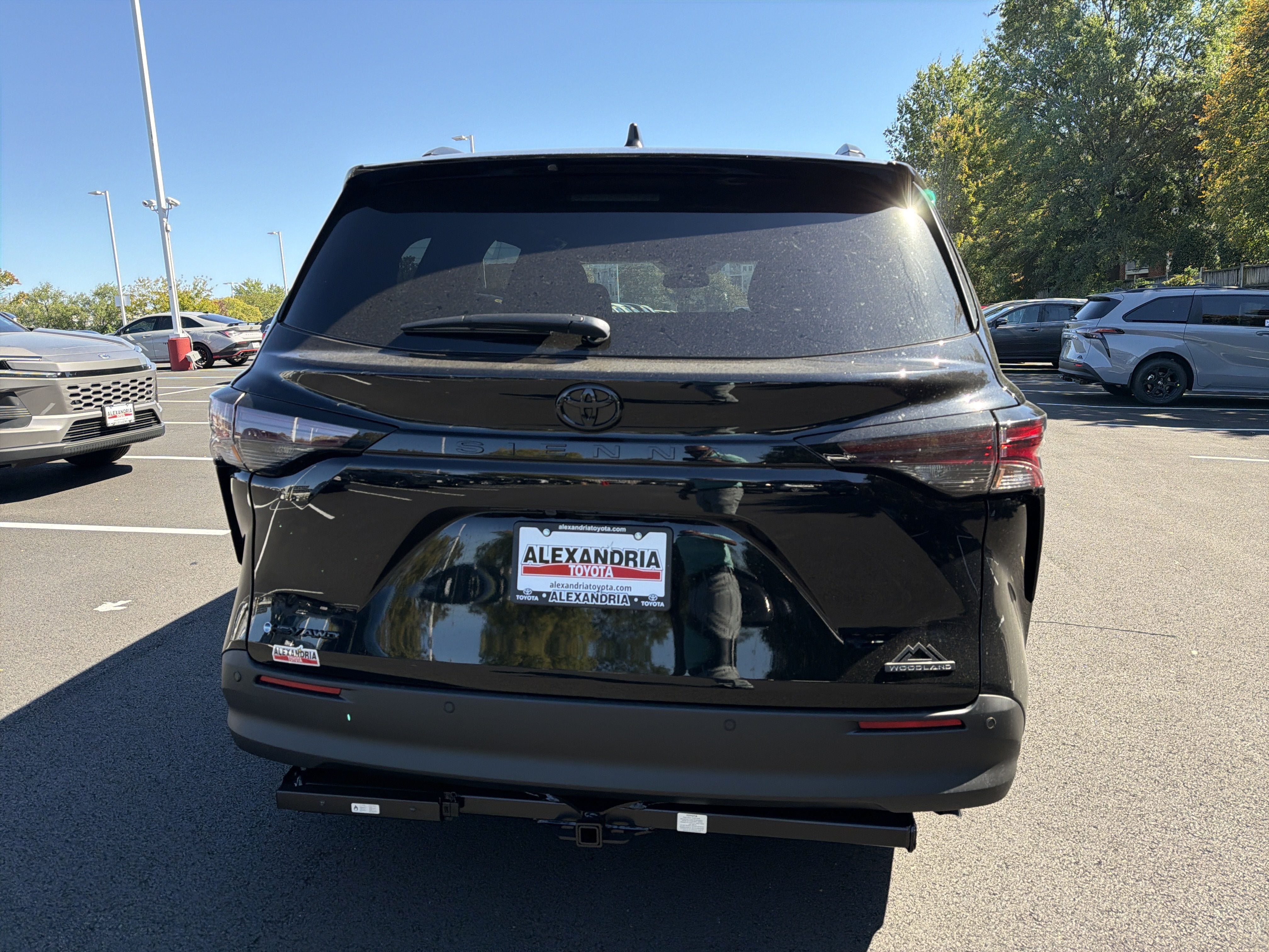 New 2026 Toyota Sienna XLE Woodland Edition AWD/4WD image 5