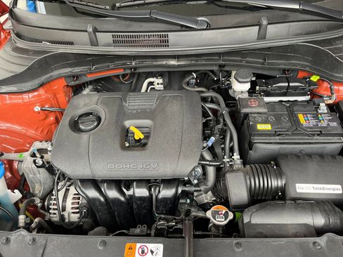 Used 2025 Kia Soul LX w/ LX Technology Package image 32