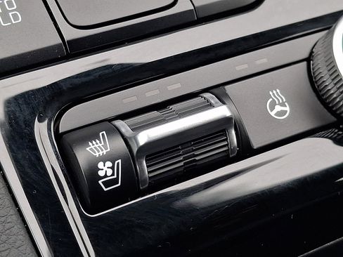 Used 2025 Kia K5 EX image 25