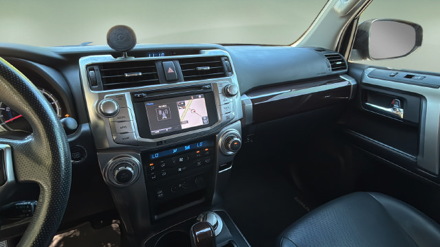 Used 2016 Toyota 4Runner Limited AWD/4WD image 25