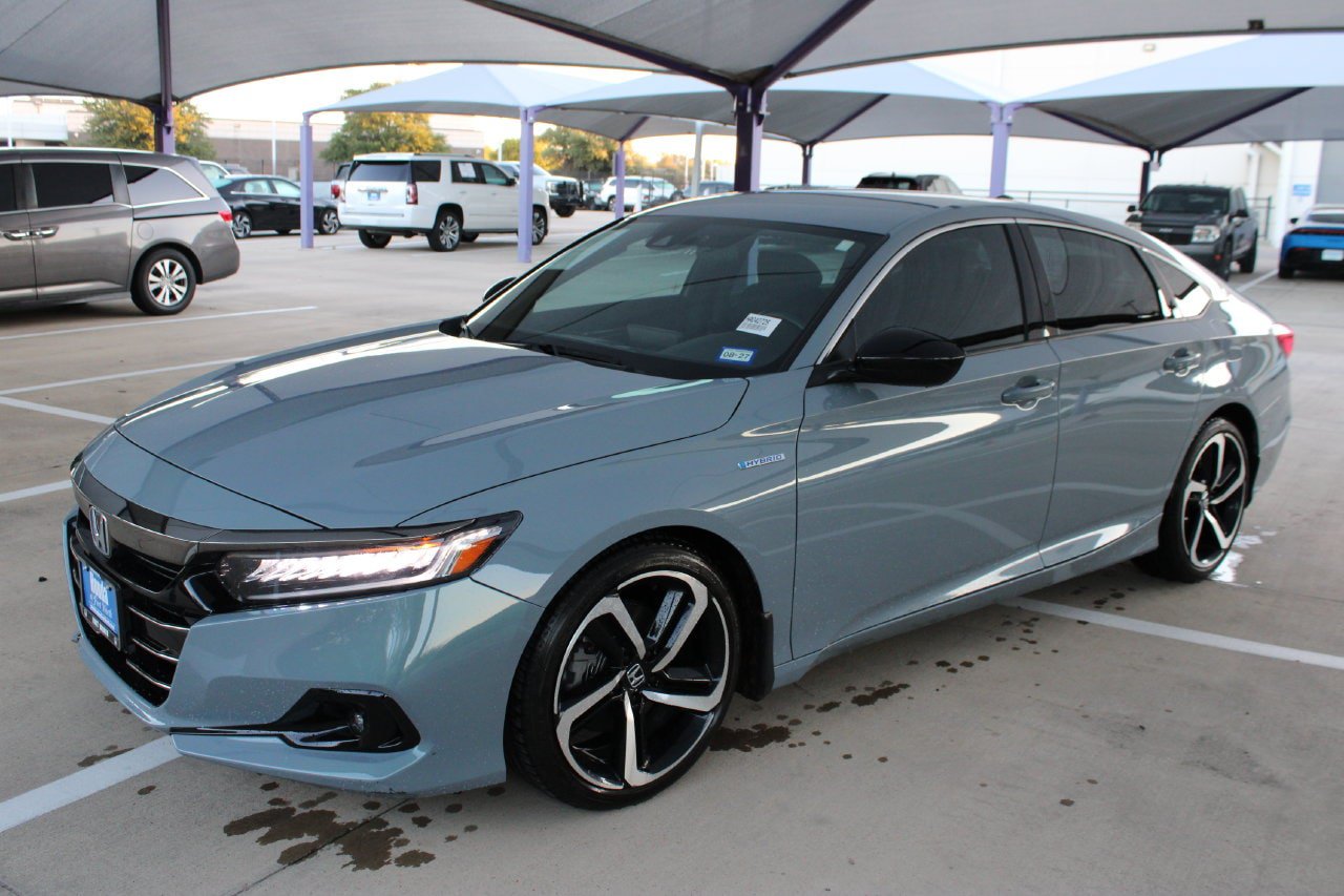 Used 2022 Honda Accord Sport image 1