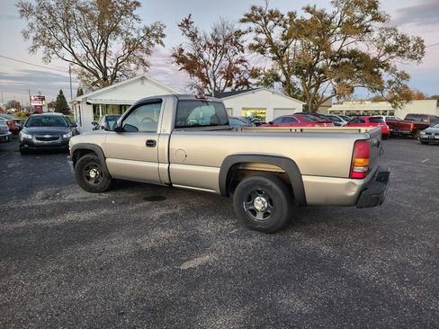 Used 2000 Chevrolet Silverado 1500 2WD Regular Cab image 8