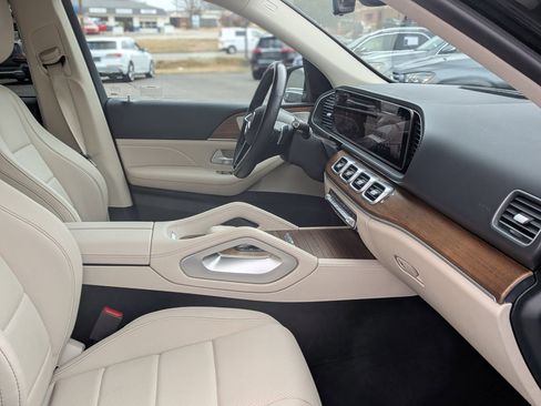 Used 2024 Mercedes-Benz GLE 350 4MATIC image 40