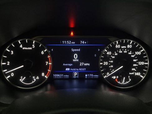 Used 2019 Nissan Altima 2.5 SR w/ SR Premium Package AWD/4WD image 23