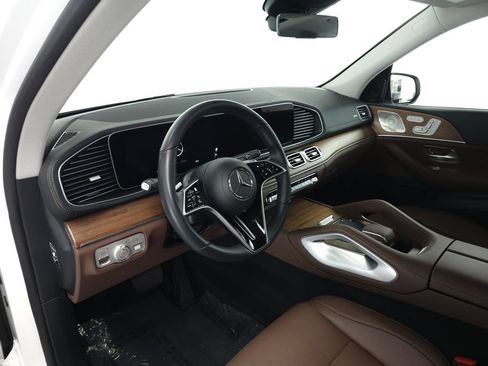 Certified 2026 Mercedes-Benz GLE 350 4MATIC image 9