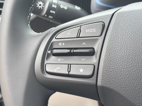 New 2026 Hyundai Venue SEL FWD image 20
