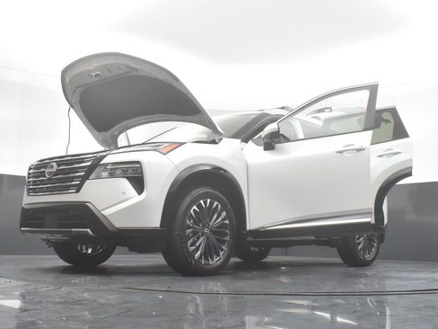 New 2026 Nissan Rogue Platinum w/ Platinum Premium Package image 39