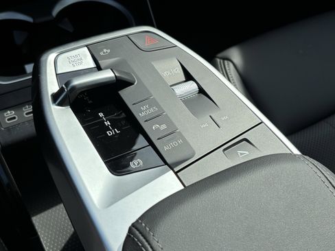 Used 2026 BMW X1 xDrive28i w/ Technology Package image 27