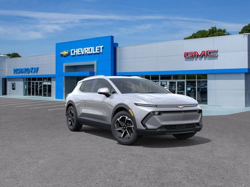 New 2026 Chevrolet Equinox EV LT image 25