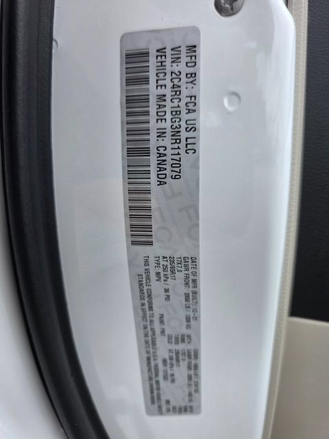 Used 2022 Chrysler Pacifica Touring-L FWD image 27