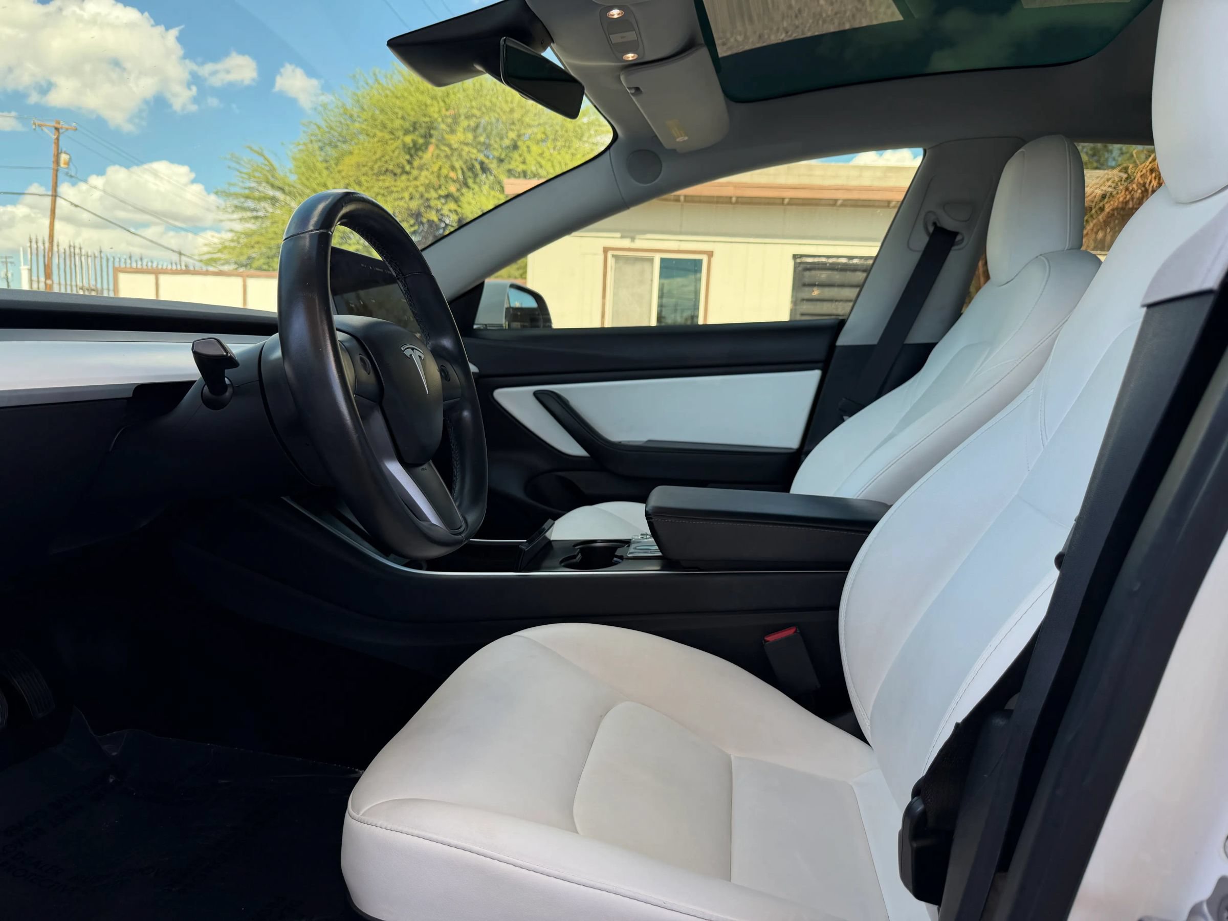 Used 2019 Tesla Model 3 Standard Range Plus RWD image 9
