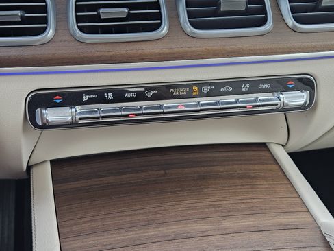 Used 2024 Mercedes-Benz GLE 350 4MATIC image 20