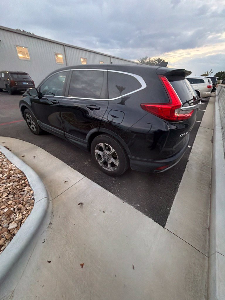 Used 2017 Honda CR-V EX image 4