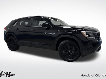 Used 2024 Volkswagen Atlas Cross Sport SE w/ Panoramic Sunroof Package