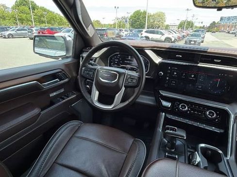 Used 2024 GMC Sierra 1500 Denali w/ Denali Reserve Package AWD/4WD image 20