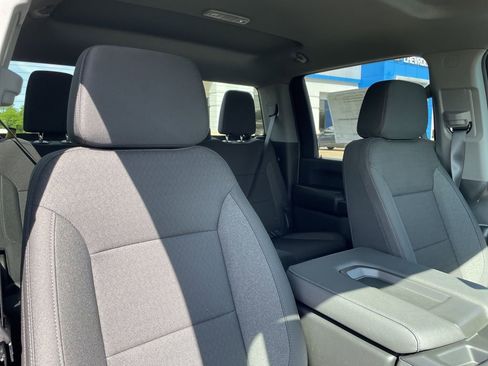 New 2026 Chevrolet Silverado 2500 Custom w/ Custom Value Package AWD/4WD image 28