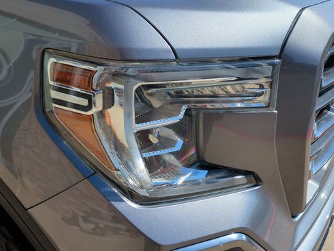 Used 2020 GMC Sierra 1500 AT4 w/ AT4 Premium Package image 10