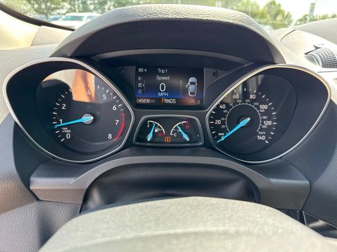 Used 2018 Ford Escape Titanium AWD/4WD image 32