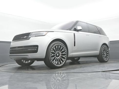 Used 2023 Land Rover Range Rover SE AWD/4WD image 33