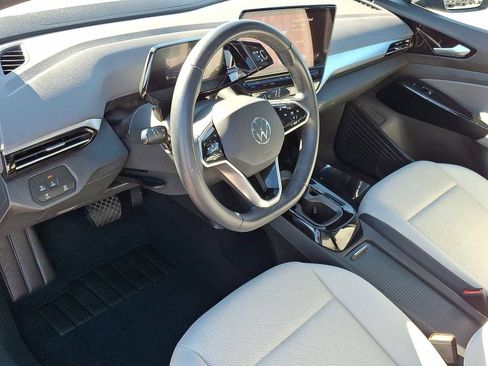 Used 2022 Volkswagen ID.4 Pro S image 16