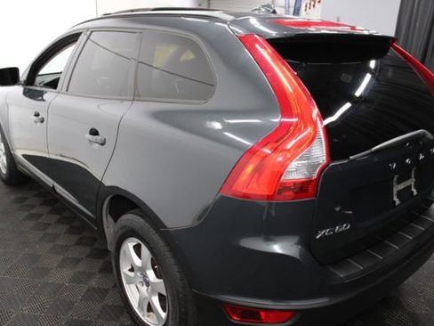 Used 2010 Volvo XC60 3.2 image 9