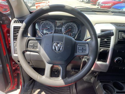 Used 2012 RAM 1500 Classic SLT image 12