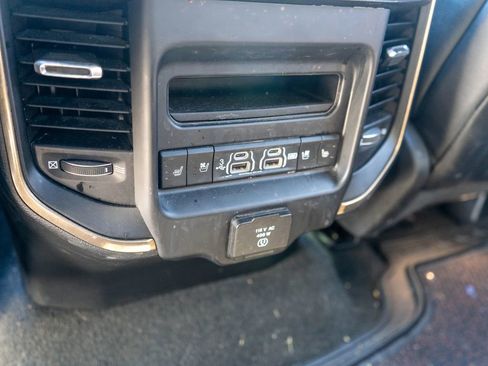 Used 2020 RAM 1500 Limited AWD/4WD image 14