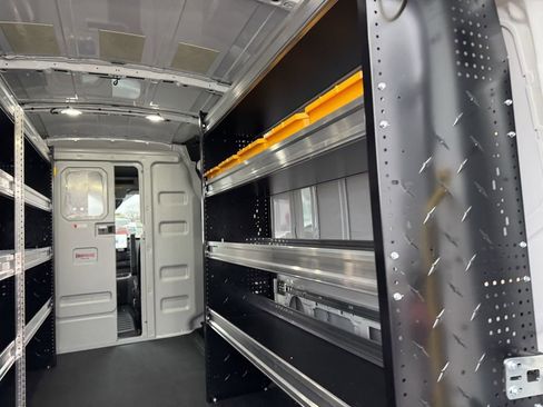 New 2026 Ford Transit 250 148 Medium Roof image 18