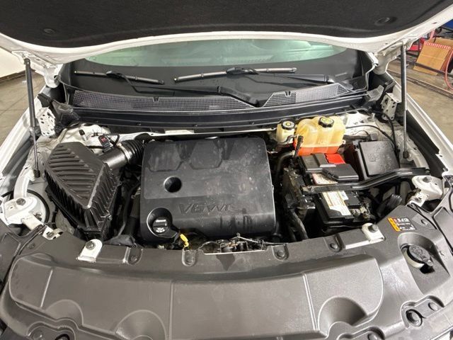 Used 2018 Chevrolet Traverse LT w/ LPO, Floor Liner Package AWD/4WD image 12