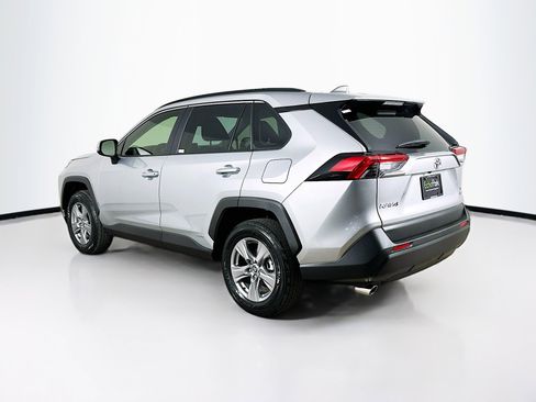Used 2025 Toyota RAV4 XLE image 5