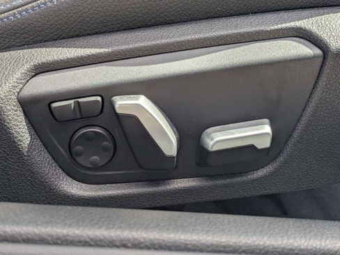 Used 2019 BMW 440i Coupe w/ M Sport Package RWD image 15