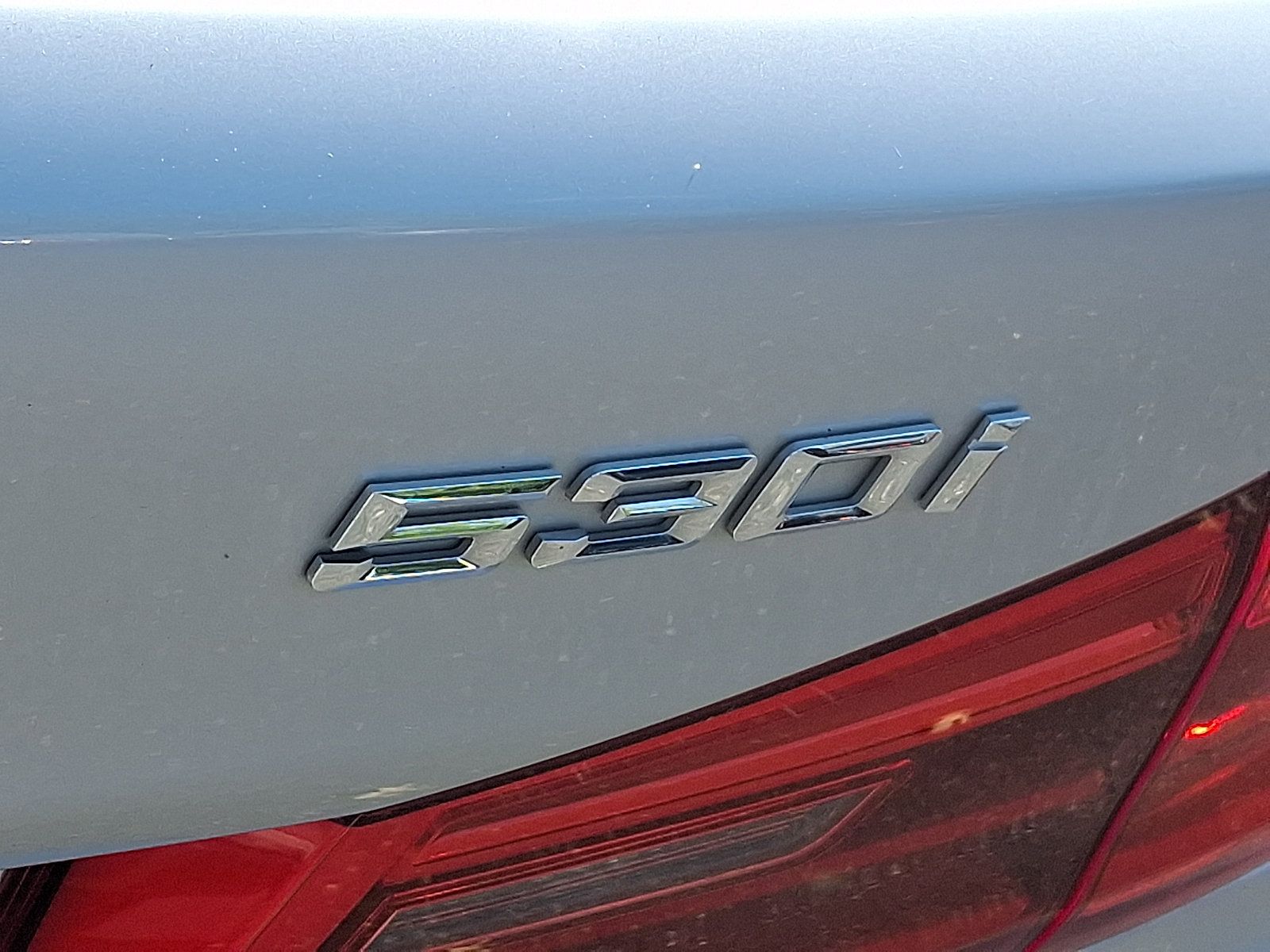 Used 2018 BMW 530i xDrive AWD/4WD image 37