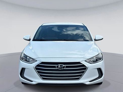 Used 2017 Hyundai Elantra SE w/ SE A/T Tech Package 03 FWD image 8