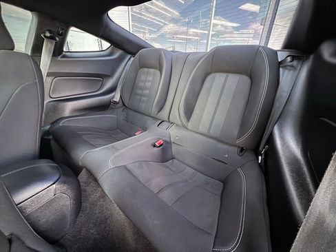 Used 2018 Ford Mustang GT image 17