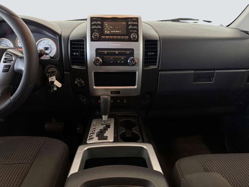 Used 2013 Nissan Titan PRO-4X w/ Pro-4x Premium Utility Pkg AWD/4WD image 18
