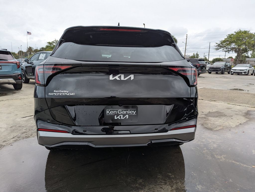 New 2026 Kia Sportage SX FWD image 7
